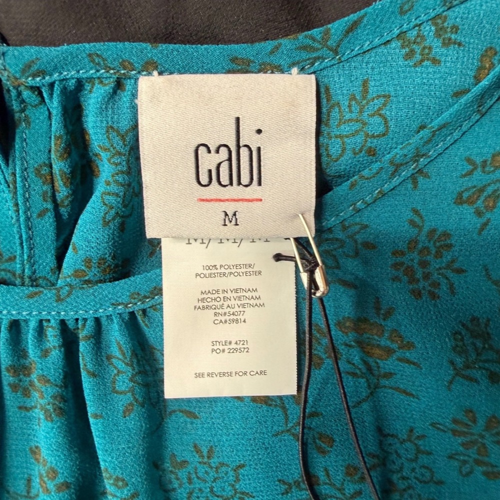 NWT Cabi Panorama Top Women Size M Devon Floral Teal Blue Short Puff Sleeve - Picture 3 of 9